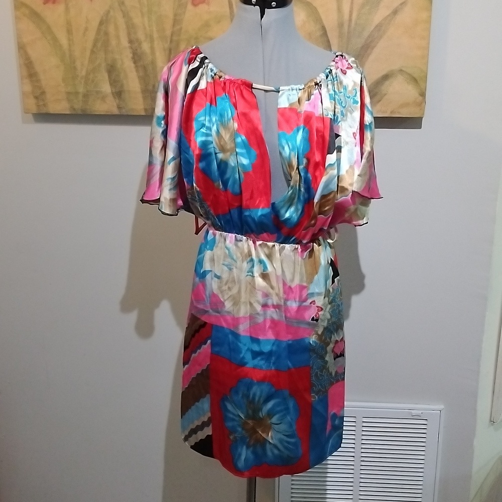 London Eyes dress size Large (fits smaller)